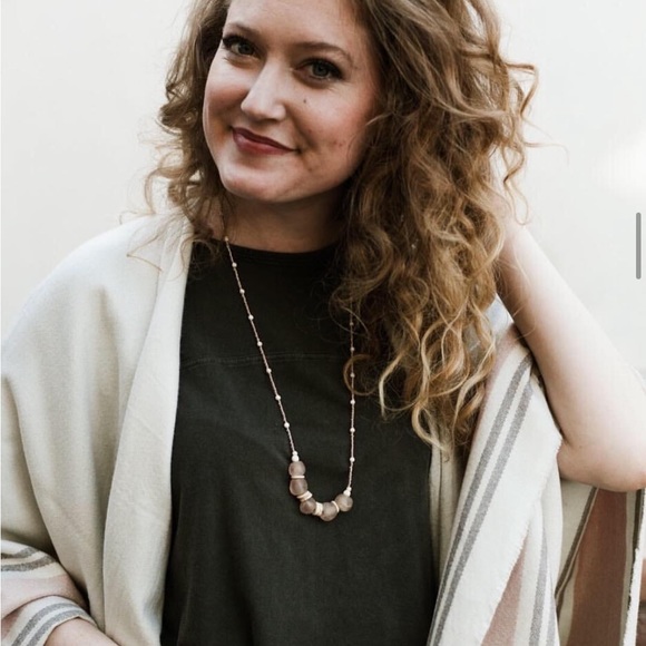 Poncho - Picture 4 of 5